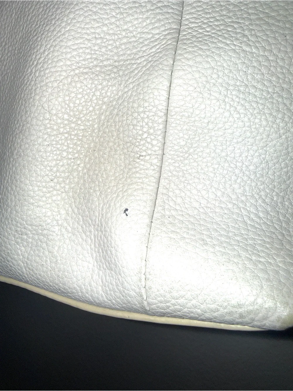 Vince Camuto VV-SIGNE-TO White Swan Pebbled Leather Hobo Handbag Braided Handle